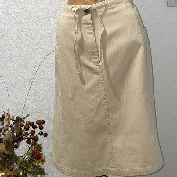 NWT $168 Khaki Skirt BLUE WILLI'S 38 / 8 - Picture 1 of 5